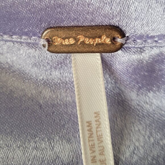 Lavender Free People long-sleeve size small button up blouse. - Picture 4 of 6